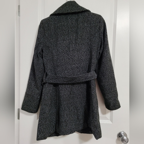 Reitmans Coat size small double-breasted - Picture 3 of 9